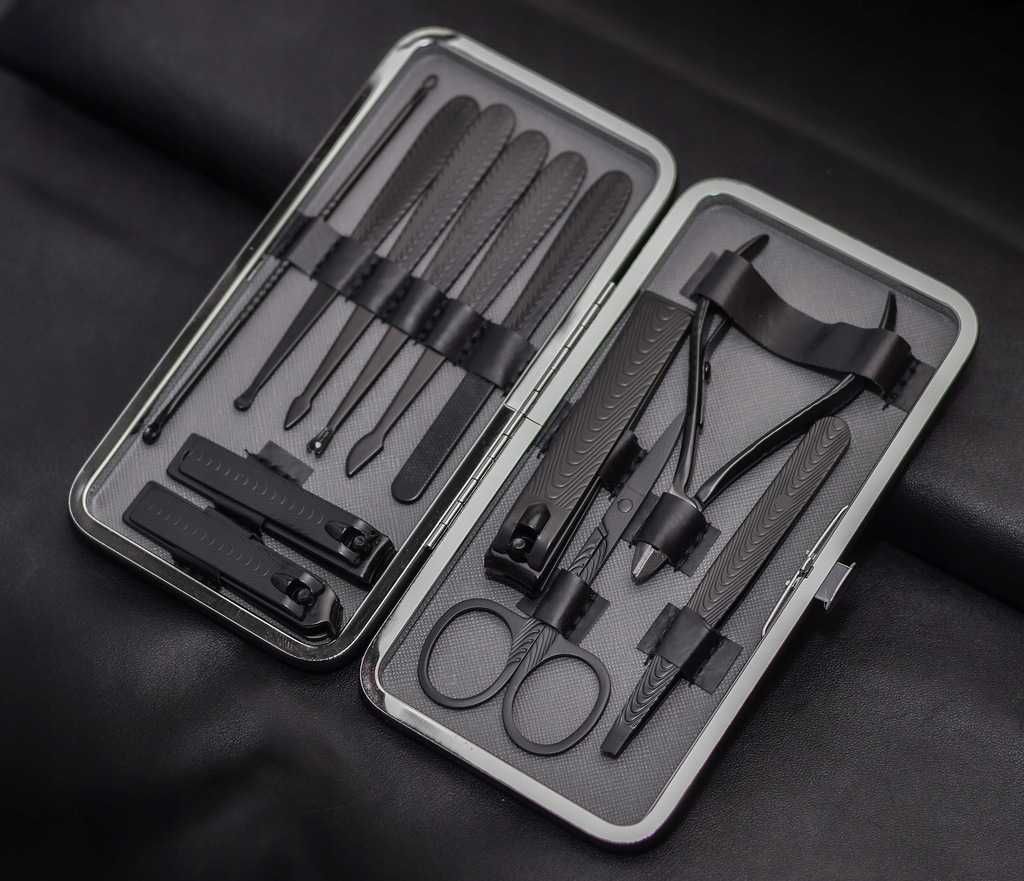 Duży Zestaw Do Paznokci MANICURE PEDICURE Obcążki Cążki Kopytko Święta