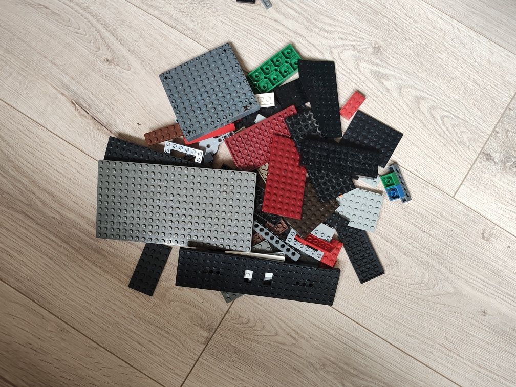 Wielki zestaw klocków LEGO + Łódz