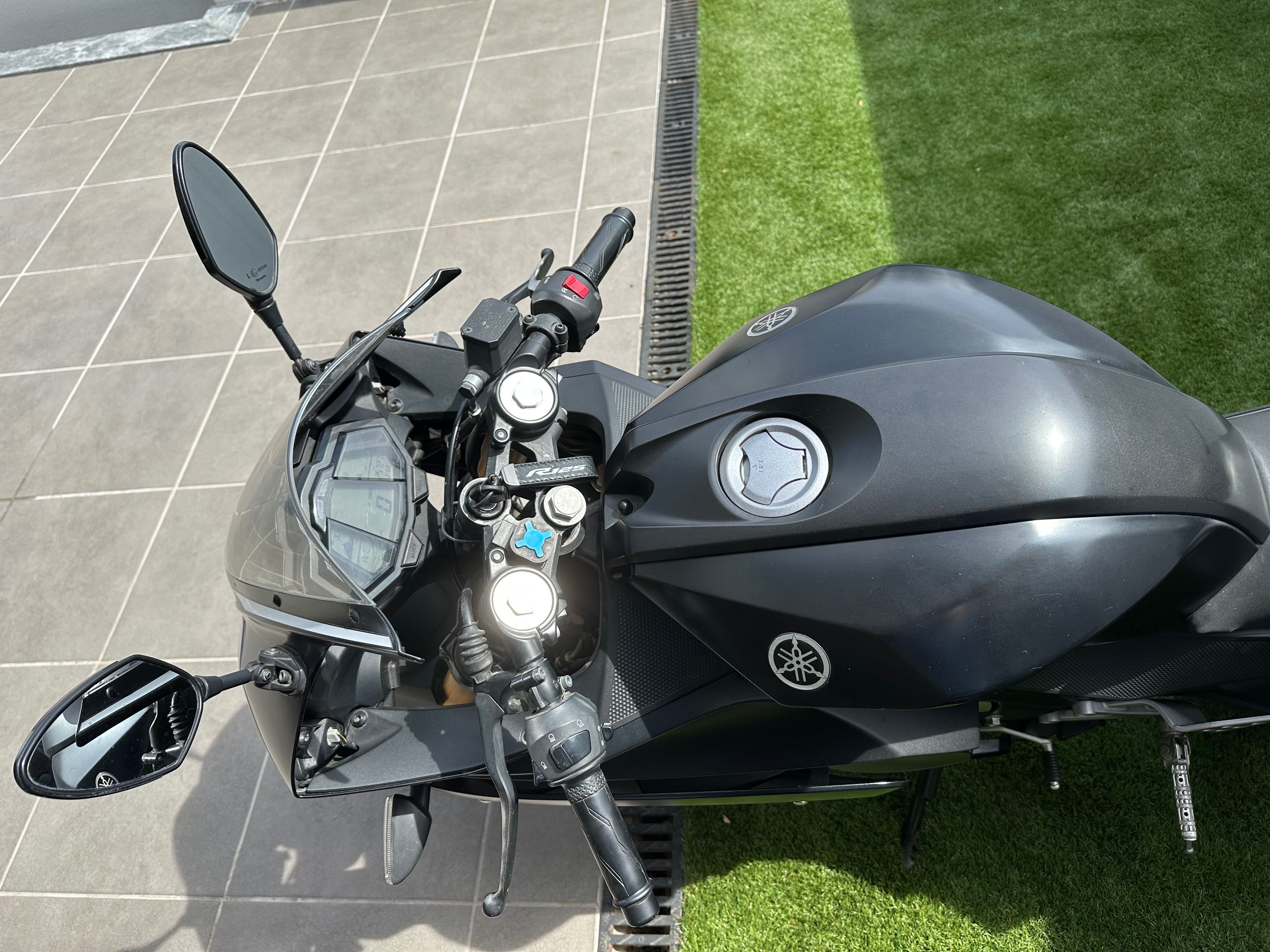 YAMAHA YZF R125 Oportunidade!!