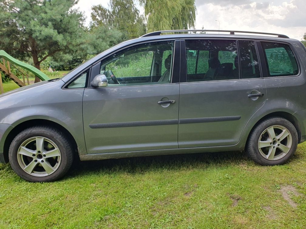 VW Touran 2004 1,9 tdi 105 km