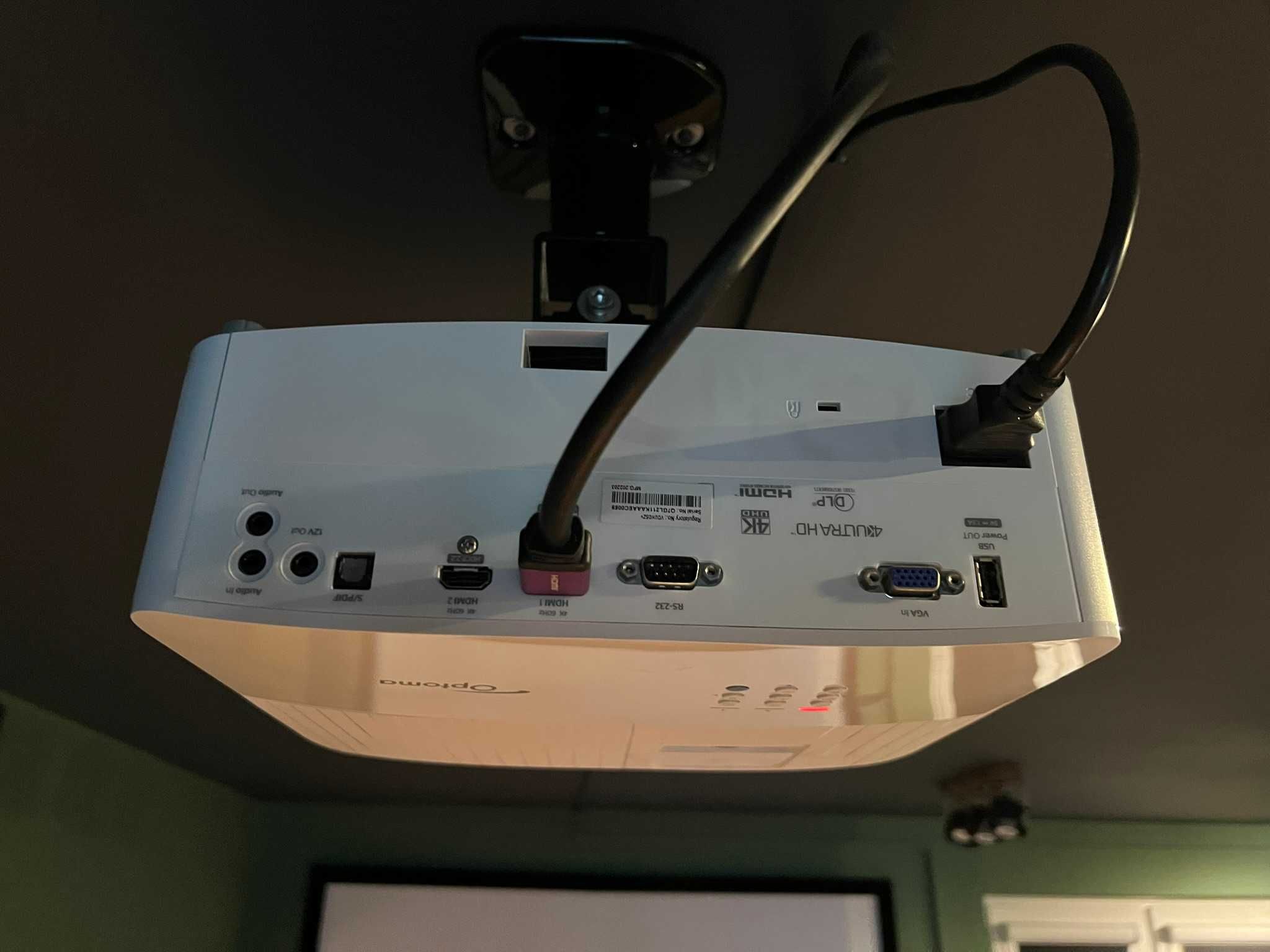Rzutnik 4K/UltraHD - DLP - 4000 lumen Optoma UHD38