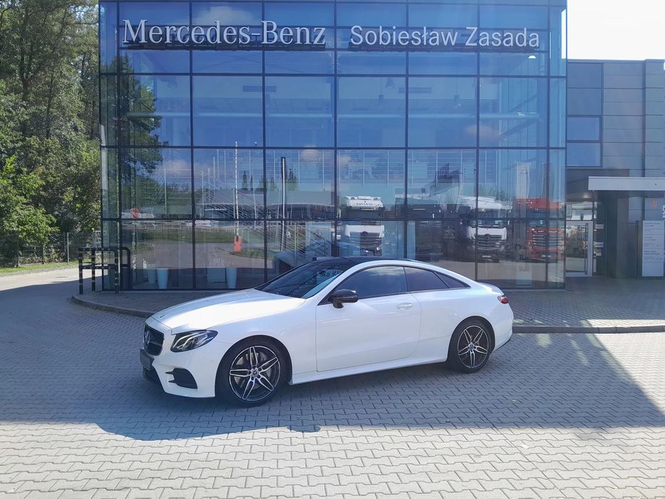 Mercedes-Benz Klasa E Samochód Krajowy, Serwisowany w ASO, Szyberdach, Pakiet AMG