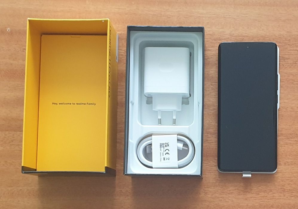 realme 11 Pro+ 5G 12/512GB 2 lata gwarancji pełny komplet czarny