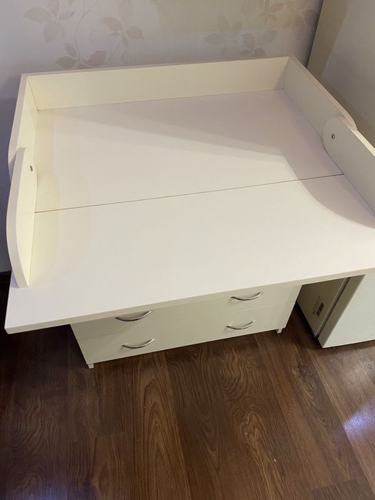 Комод, пеленальний столик