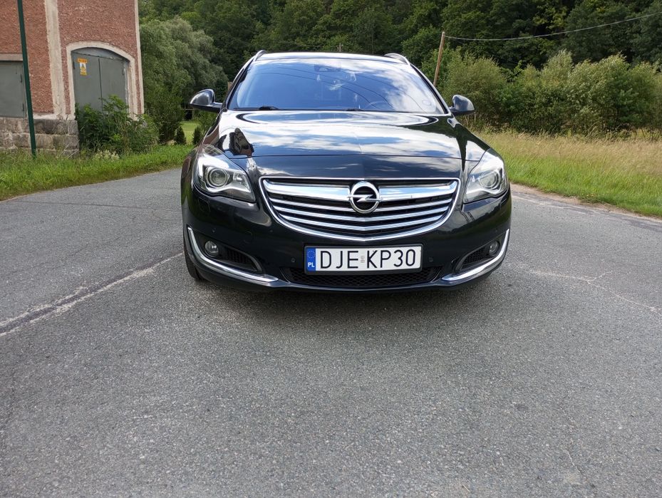 Opel Insignia, Lift, Bogato wyposaż, asystent pasa, El. klapa,  Kamera