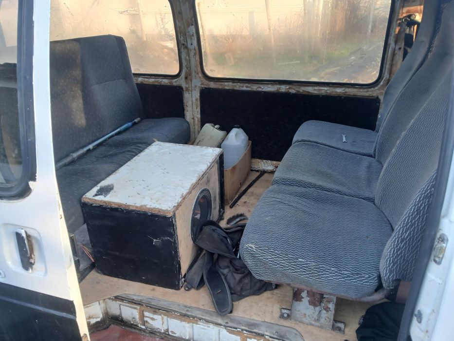 Продам бус исузу миди