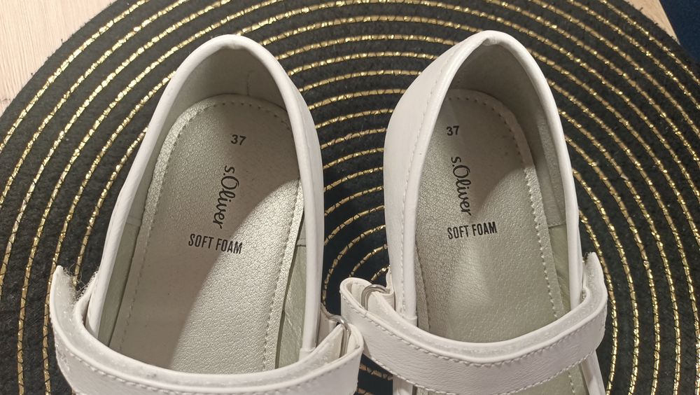 Baleriny białe Komunia roz. 37 S.Olivier