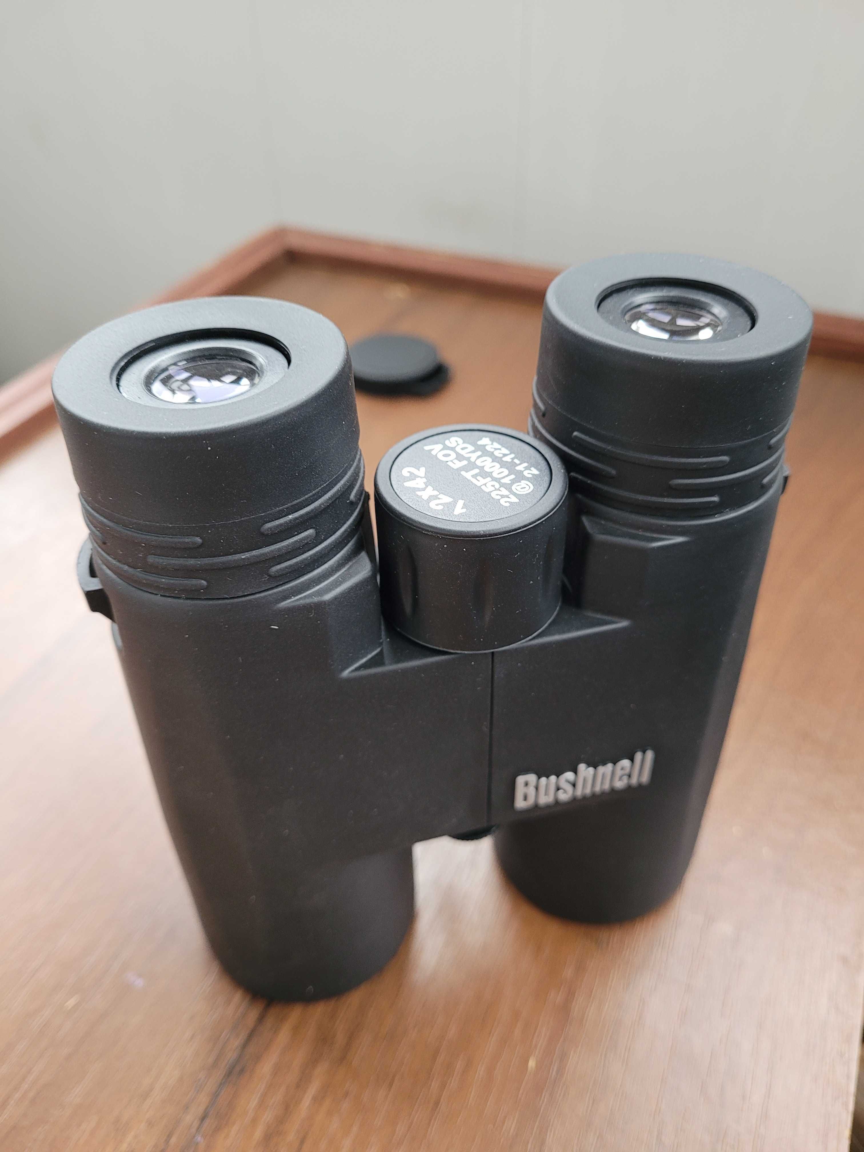 Бінокль Bushnell PowerView 12x42