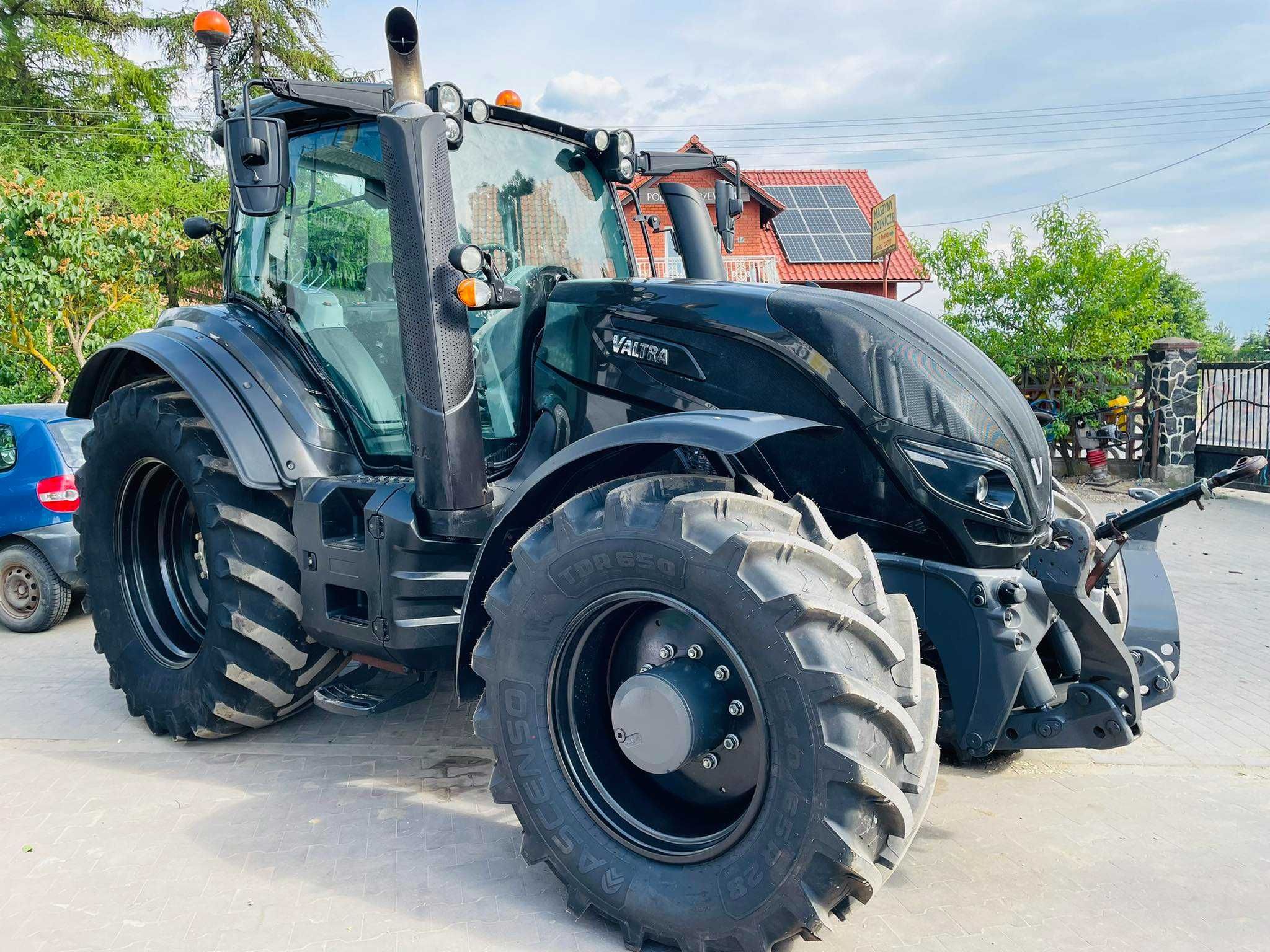 Valtra T154 Unlimited! 2017 ROK! CZARNA 180 KM! PRZEPIĘKNA 174,134,144