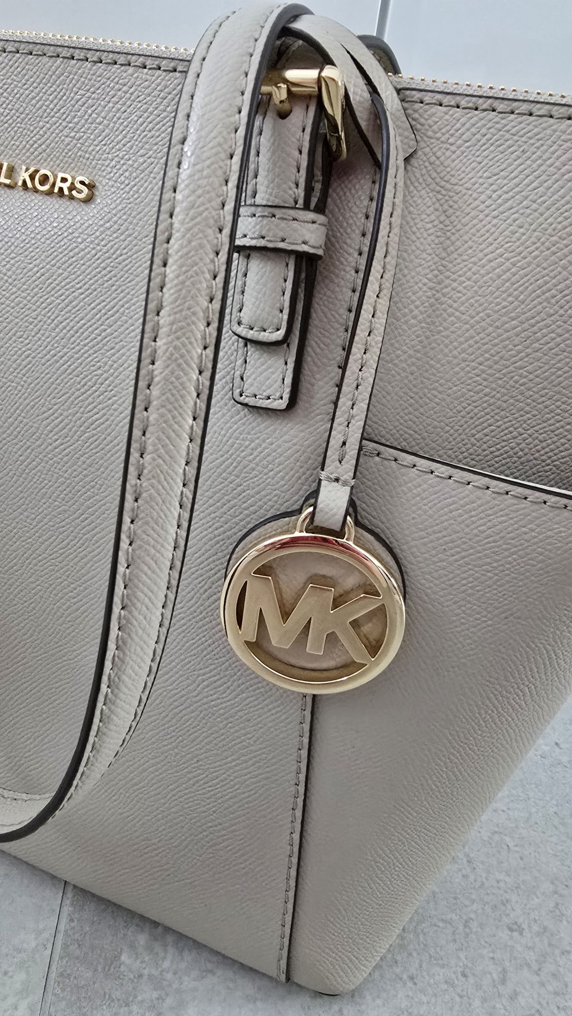 Michael Kors beżowa torebka Jet Set MK