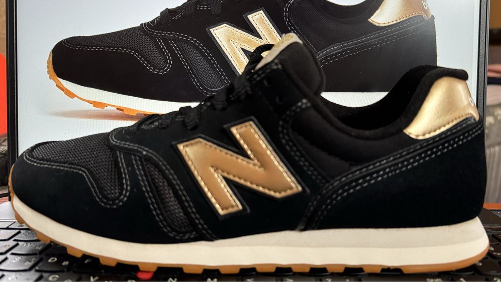 Кросівки New Balance Model 996 (NB WL373FB2)