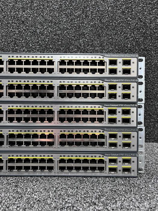 Комутатор Cisco WS-C3750v2-48PS-S