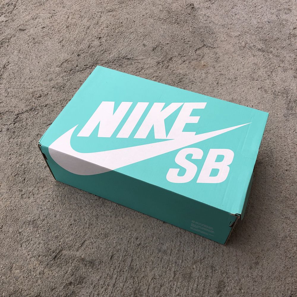Коробка Nike SB Оригинальная