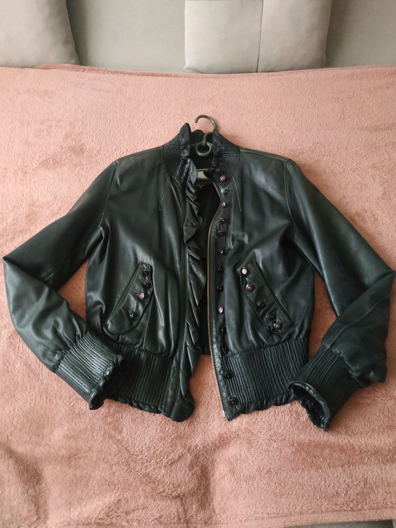 Женская кожаная куртка р 46