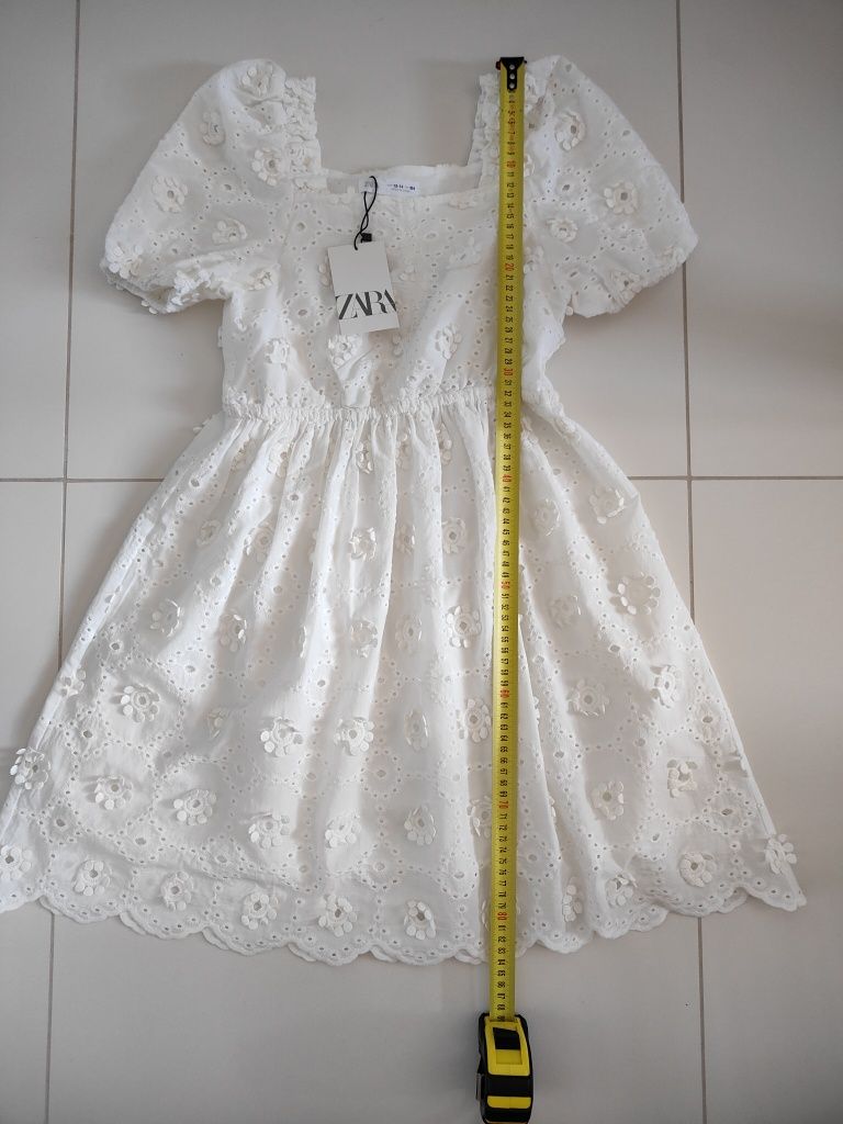 Sukienka haftowana Zara 164 Nowa