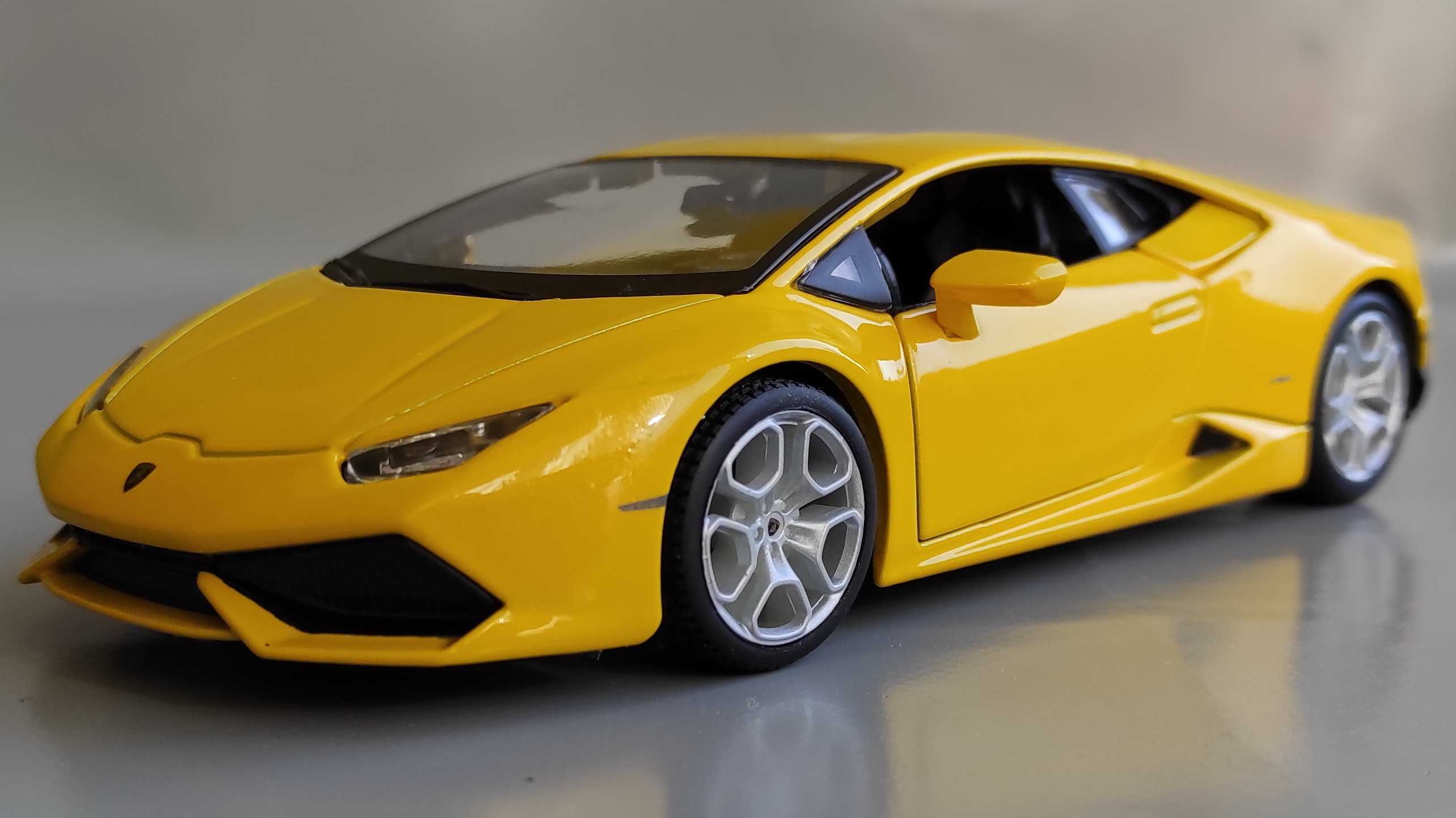 Модель "Lamborghini Huracan LP 610-4" 1/24 (Maisto)