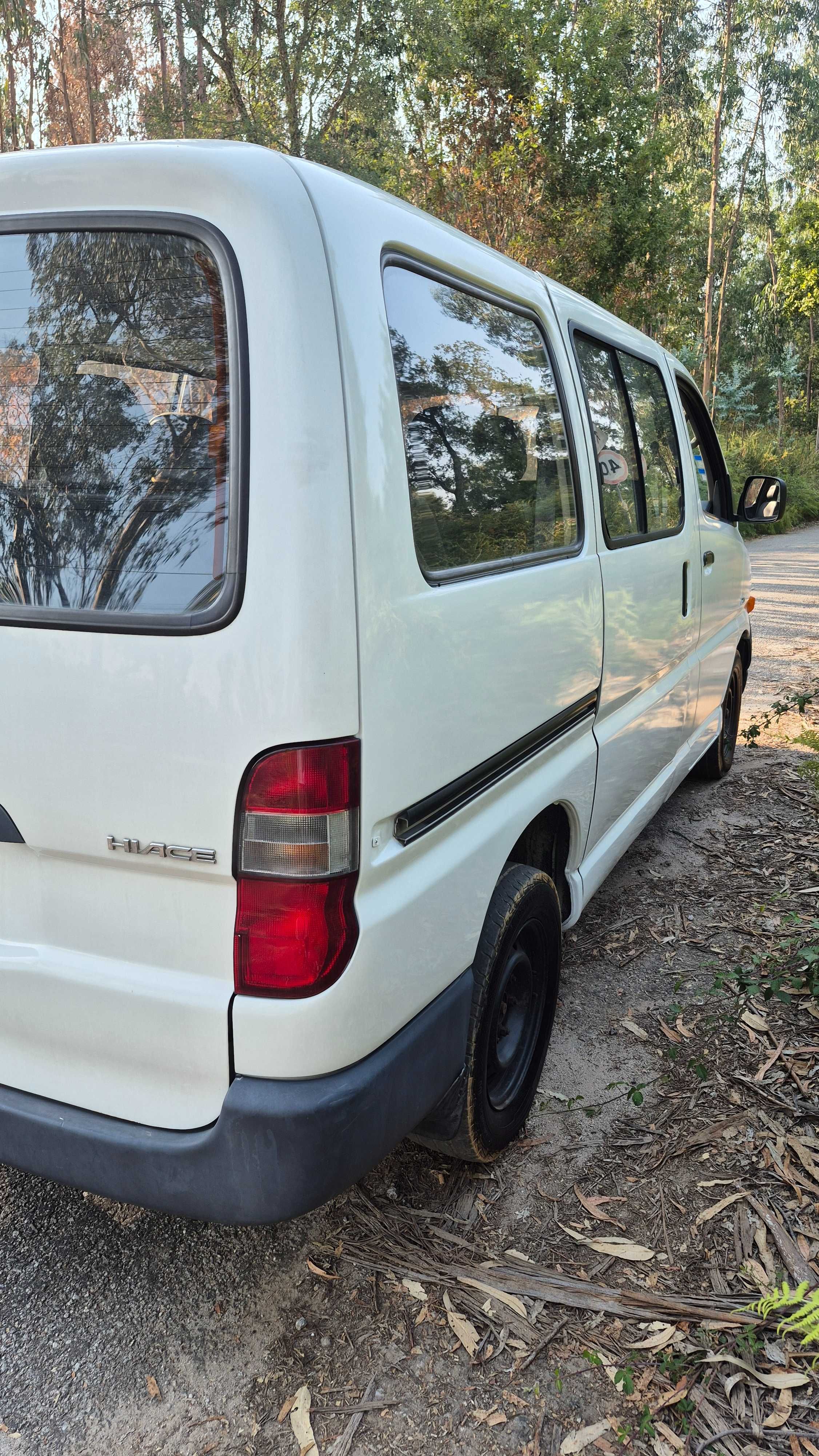 Vendo Toyota Hiace 2002