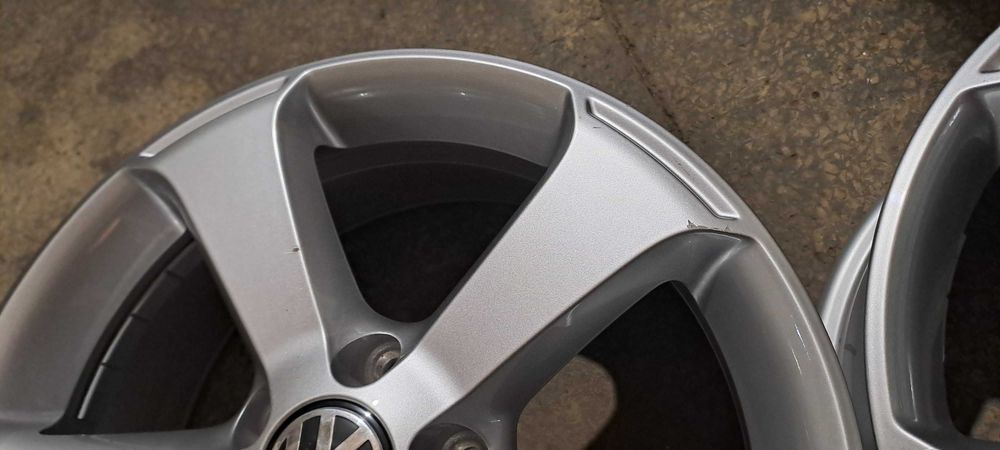 VW 1K8 NOWE ORG. Felgi 6,5J / 17" / 5x112 / ET39 Komplet 4 szt