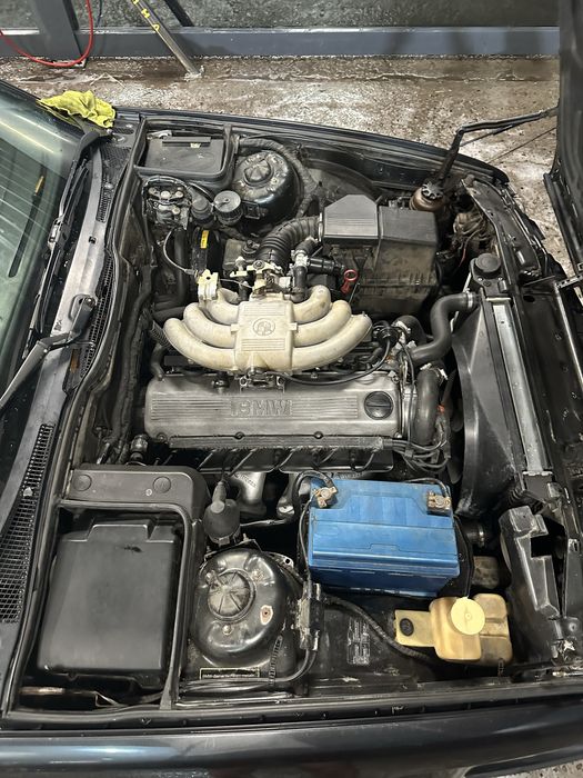 Продам BMW E34 m20b25