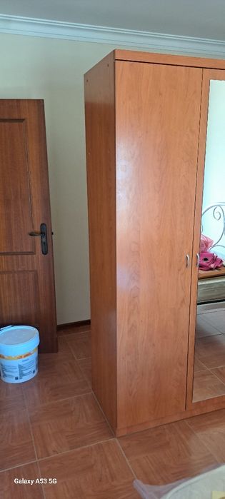 Roupeiro de 4 portas
