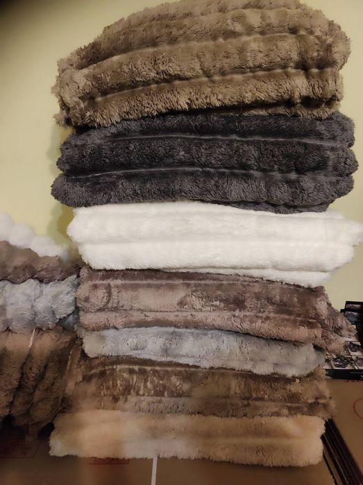 Плед шарпей королівський