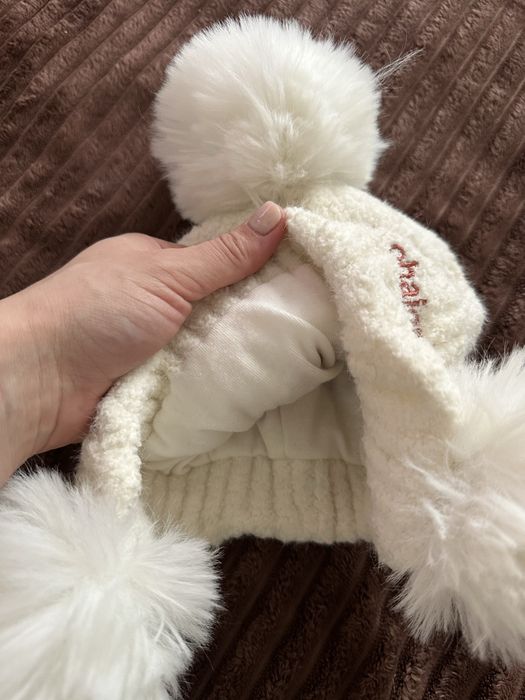 Теплі зимові шапочки