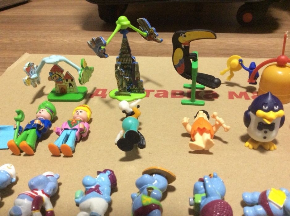 Коллекция игрушек Киндер-сюприз (Kinder surprize), киндеры 1990е годы