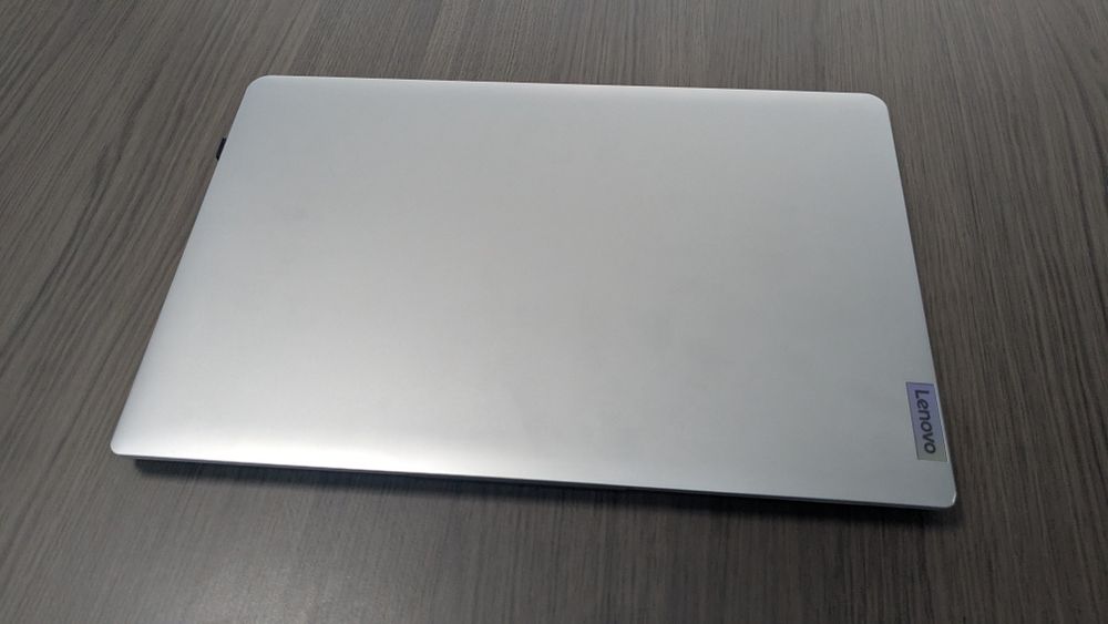 Продам ноутбук Lenovo ideapad 15 amn7