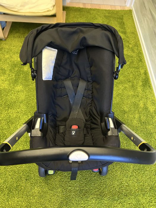 Продам Автокрісло Doona +