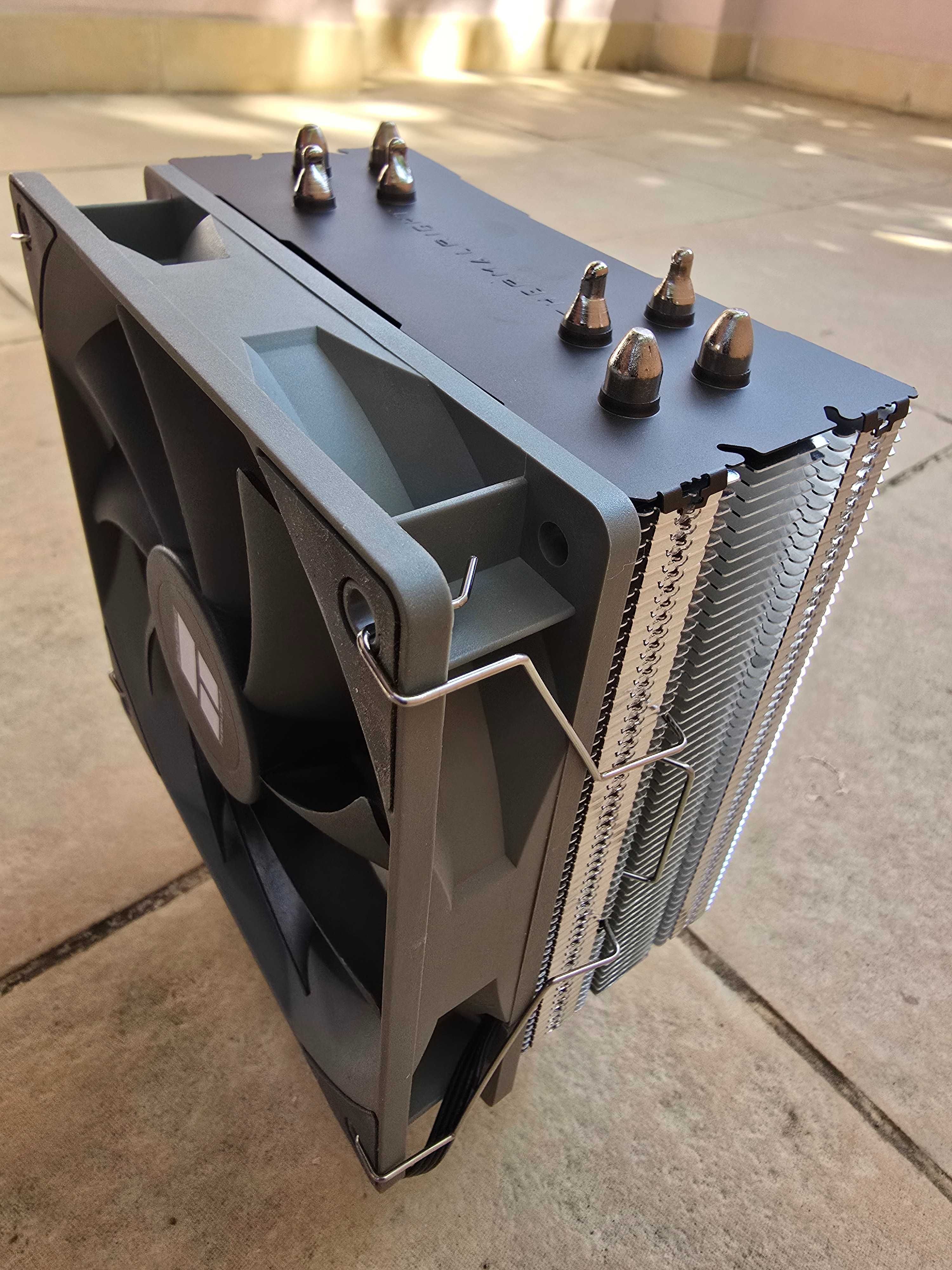 Ótimo dissipador de calor CPU cooler Thermalright Assassin Spirit