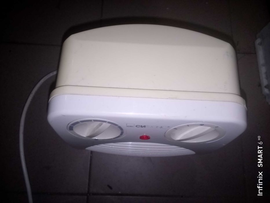 Farelka grzejnik elektryczny wentylator 230V 2000 Wat