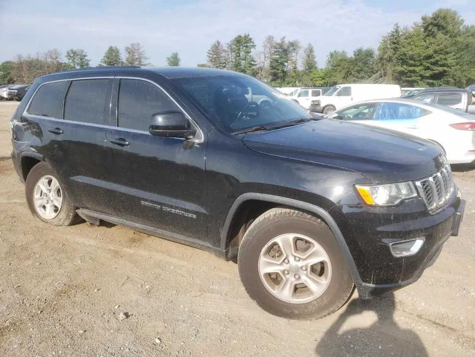 Бампер Jeep Grand Cherokee розборка шрот