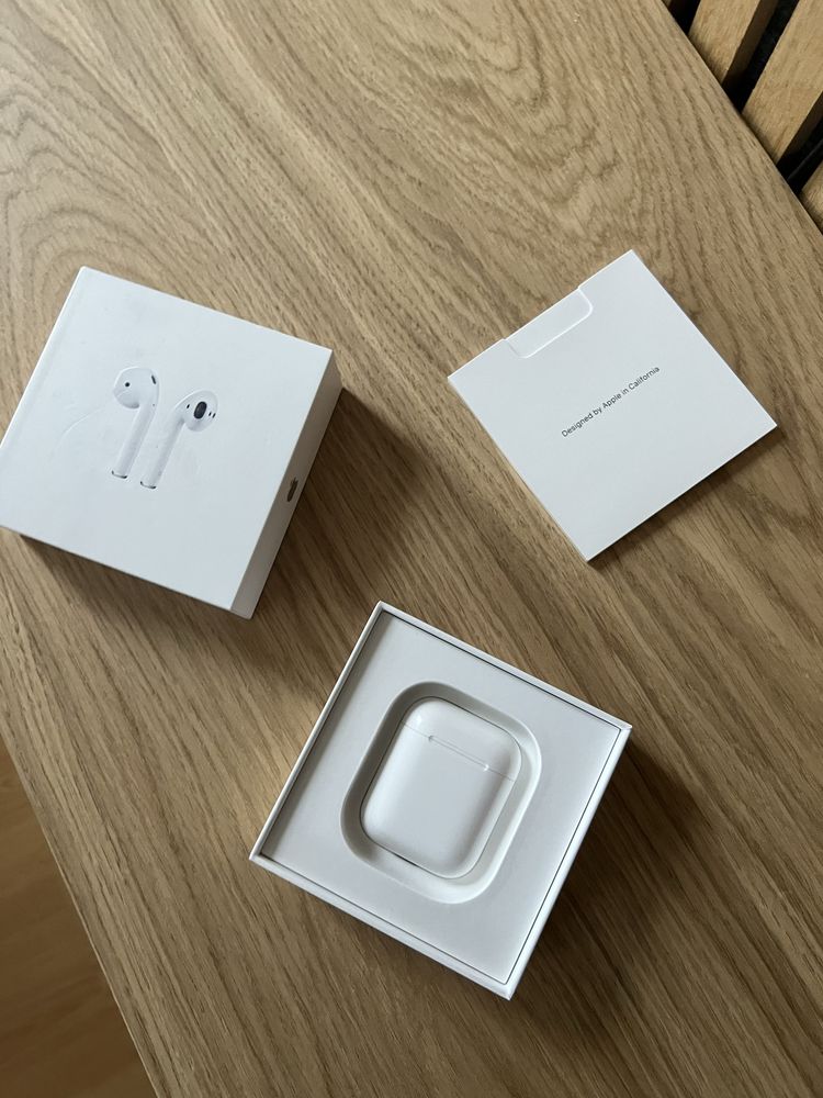 Apple Airpods 2 Gen