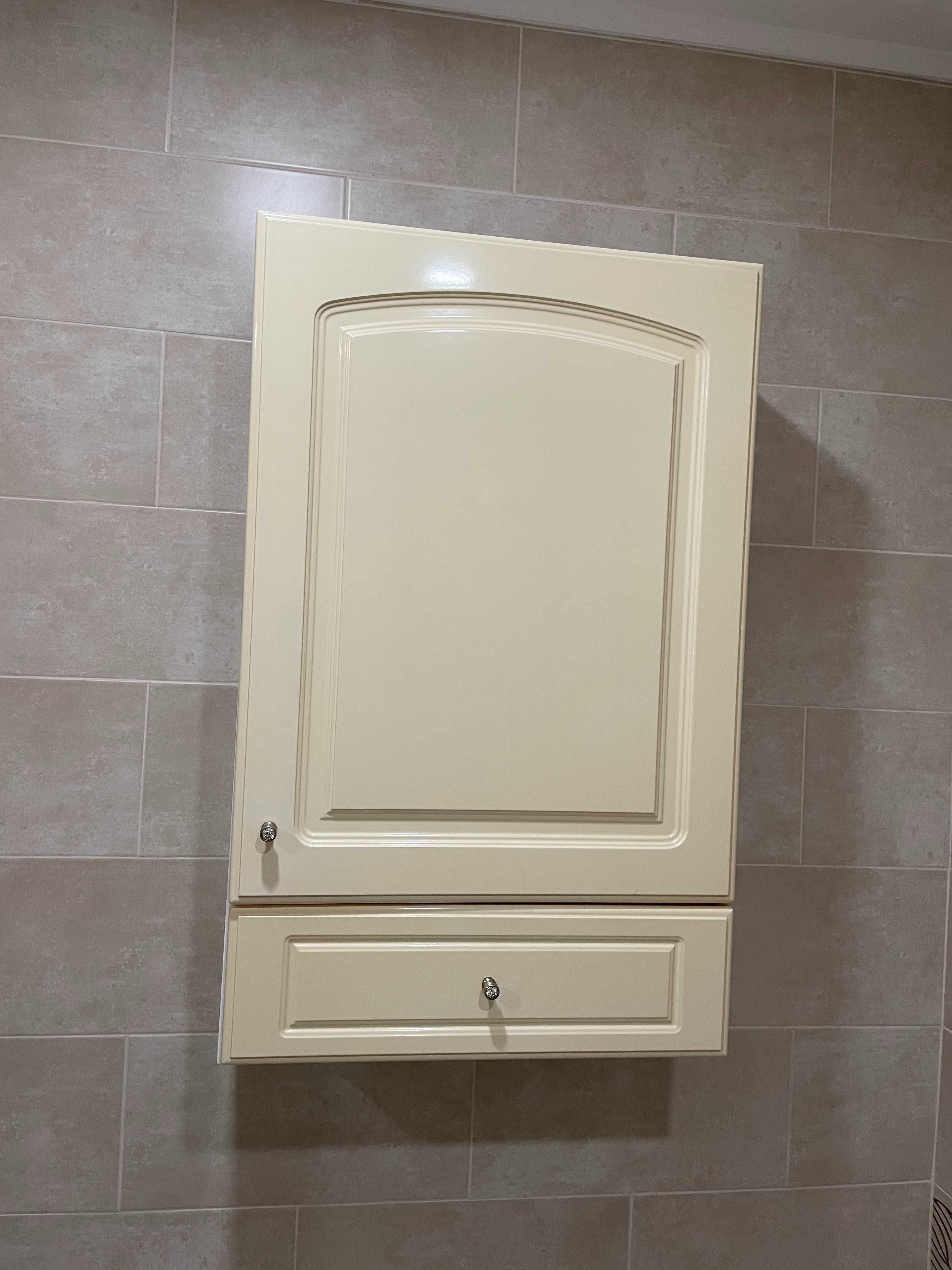 móvel suspenso de WC