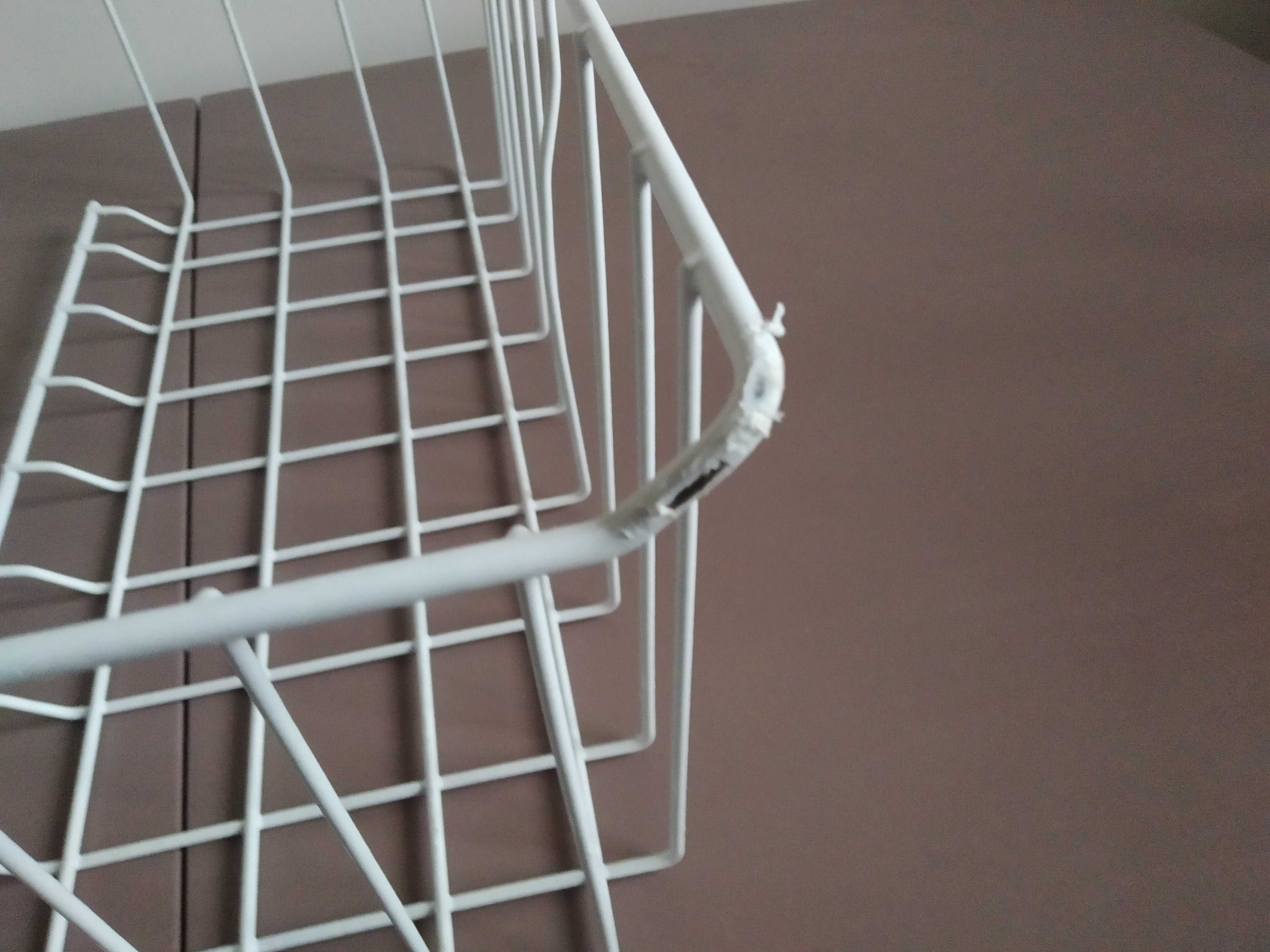 Mały koszyk do zamrażarki -chłodziarko zamrażarki CZN 235 firmy Polar.
