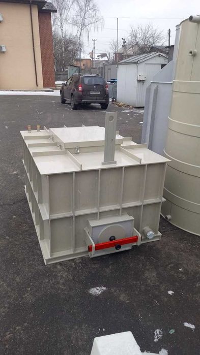 Ємність для перевозки живої риби з поліпропілену під замовлення