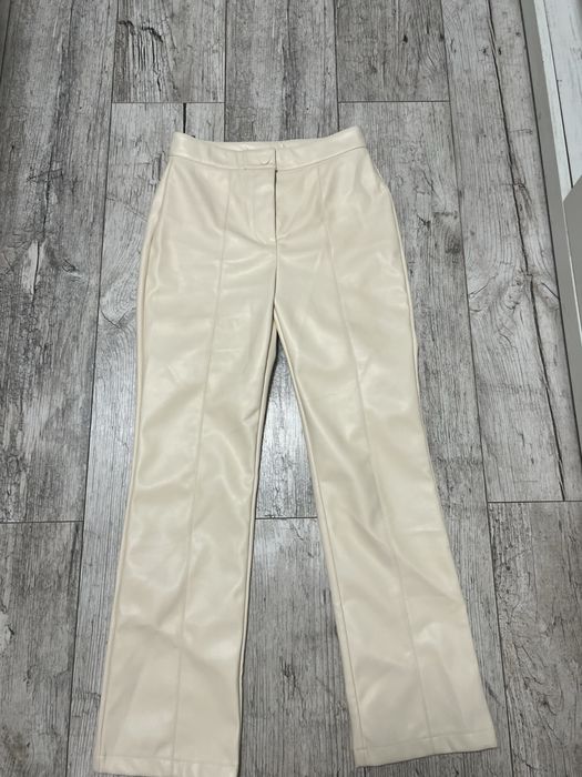 Штани еко шкіра бежеві