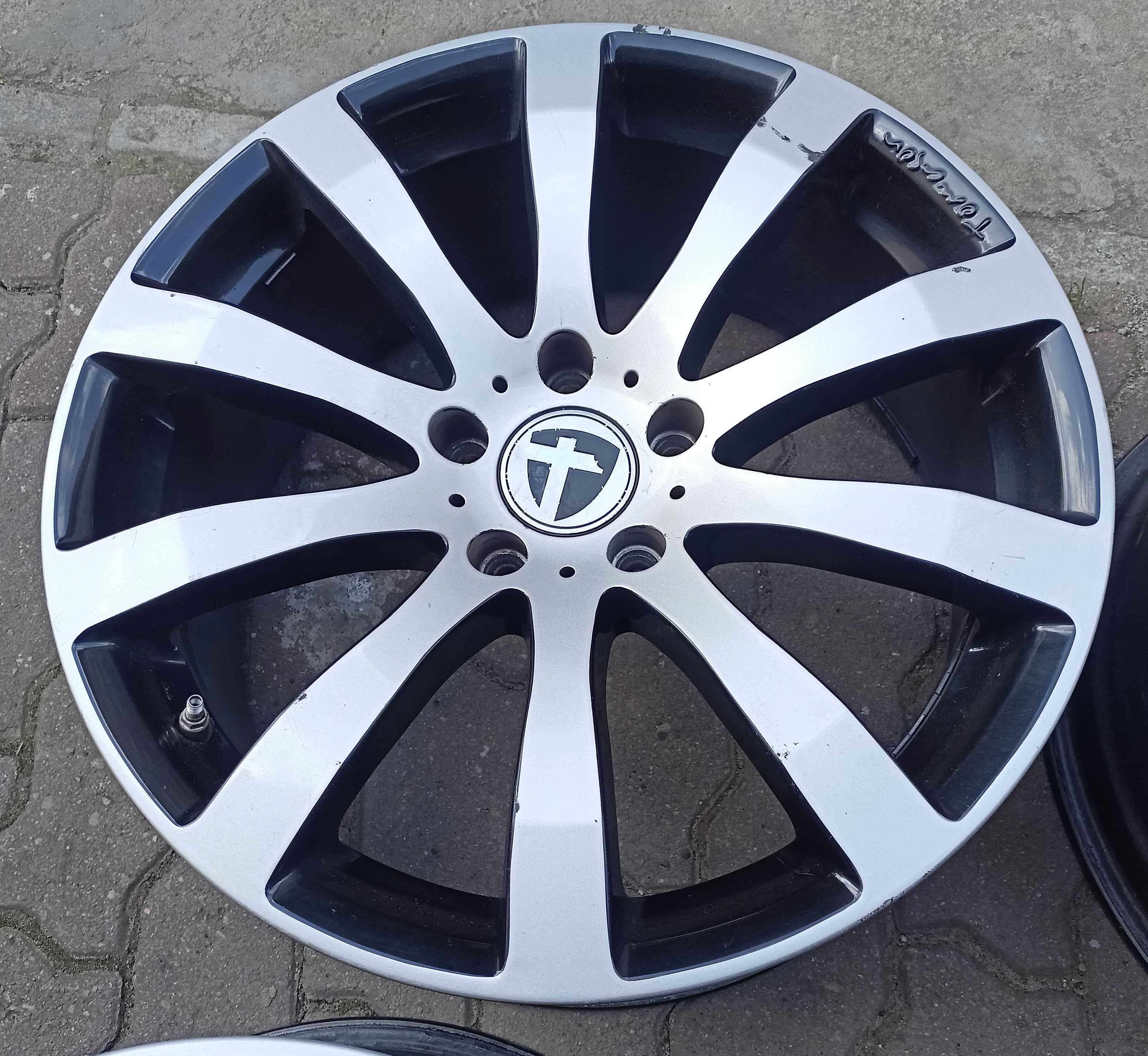 Alusy 19 5x120 Tomasson BMW E46 E90 F30 F11 Opel Insignia VW T5