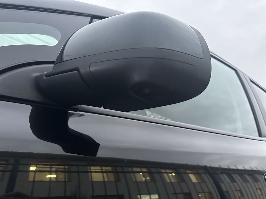 Продам Nissan Leaf