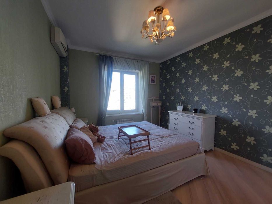 Оренда дворівневої 3к, Дмитрівська, 69,ЖК Златоустівський