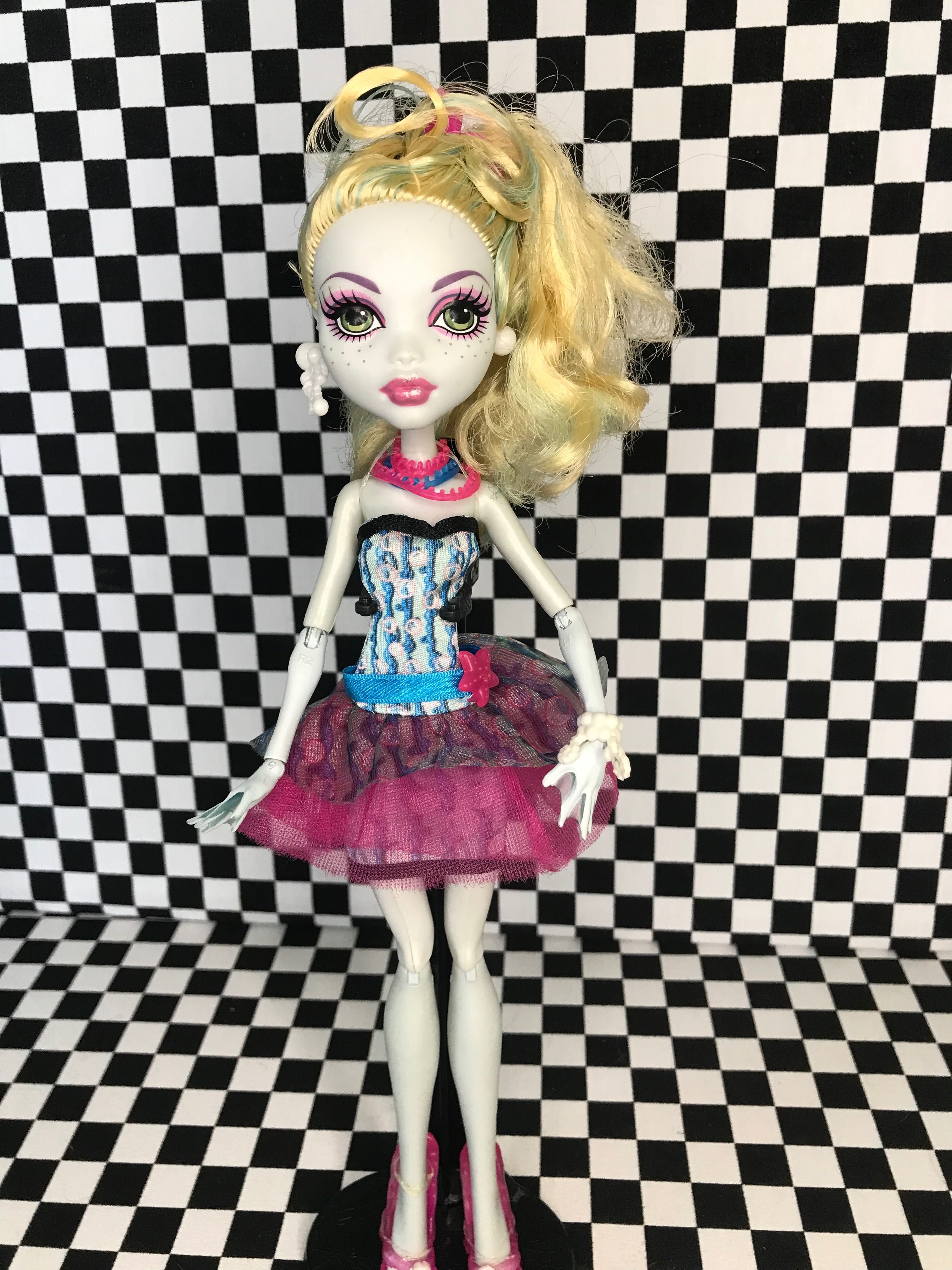 Monster High Монстер Хай Лагуна Блю Сертельно Прекрасний Горошок