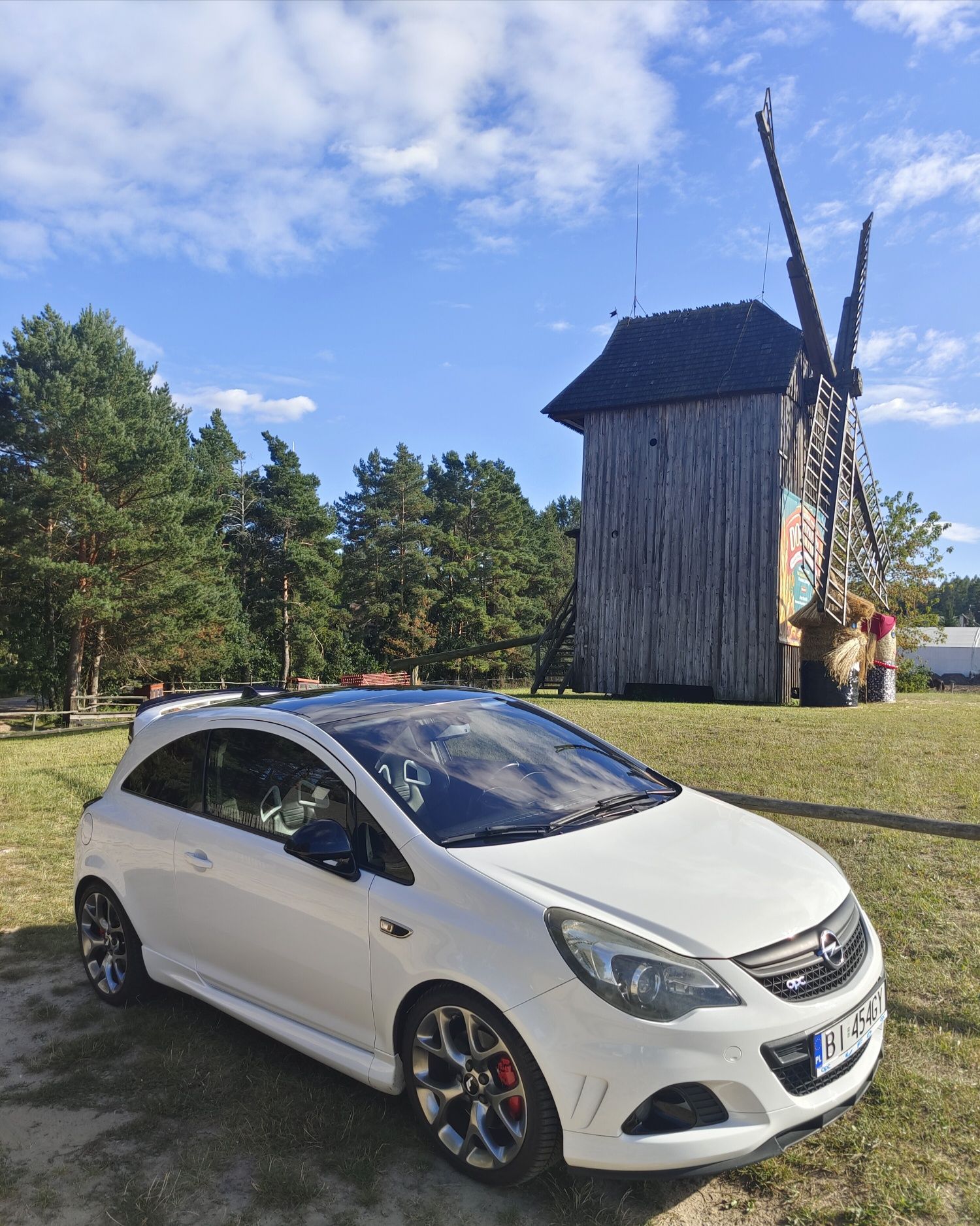 Opel Corsa OPC 207KM Nürburgring Line, możliwość zamiany