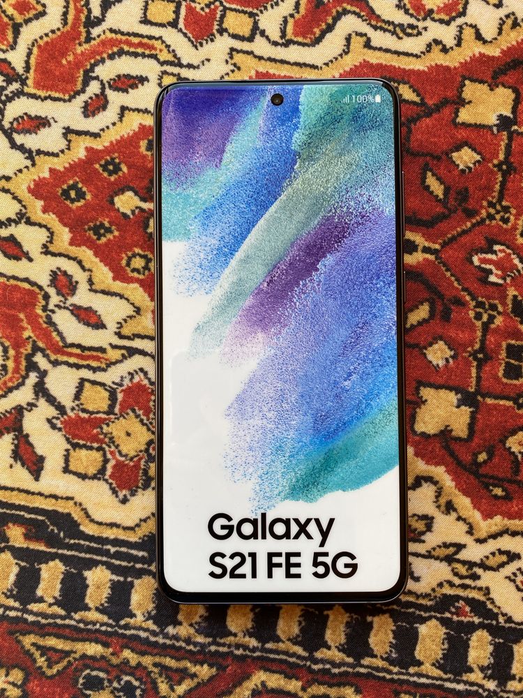 Samsung S21 FE 5G atrapa