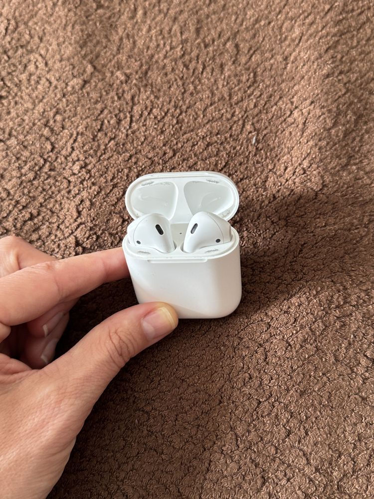 Навушники airpods a2031