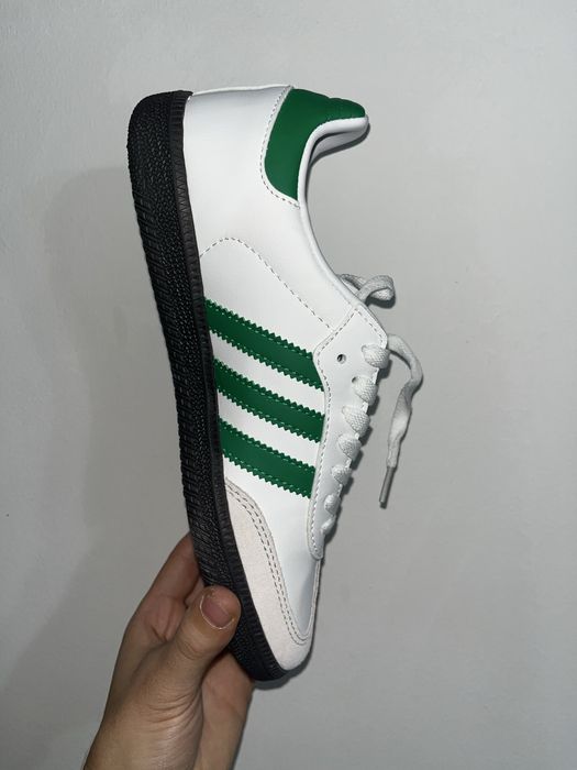 adidas Samba brancas e verdes tamanho 40 novas com caixa