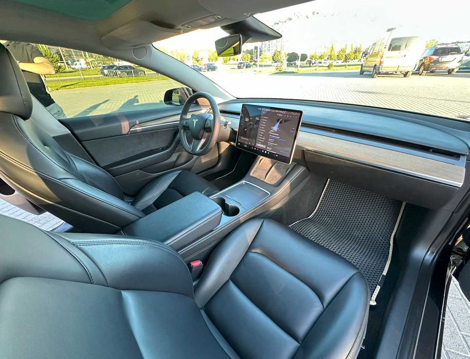 Tesla Model 3 2021 Standard Plus