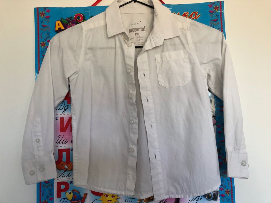 Biała koszula dla chłopca