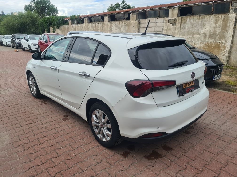 Fiat Tipo / 1,3 diesel / Full Opcja / Niski Przebieg / Zadbane /