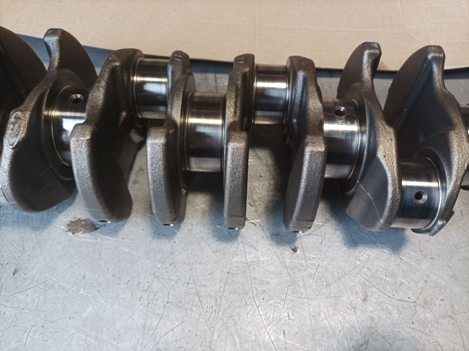 Колінвал Ford Transit 2.4 2.2 коленвал форд транзит