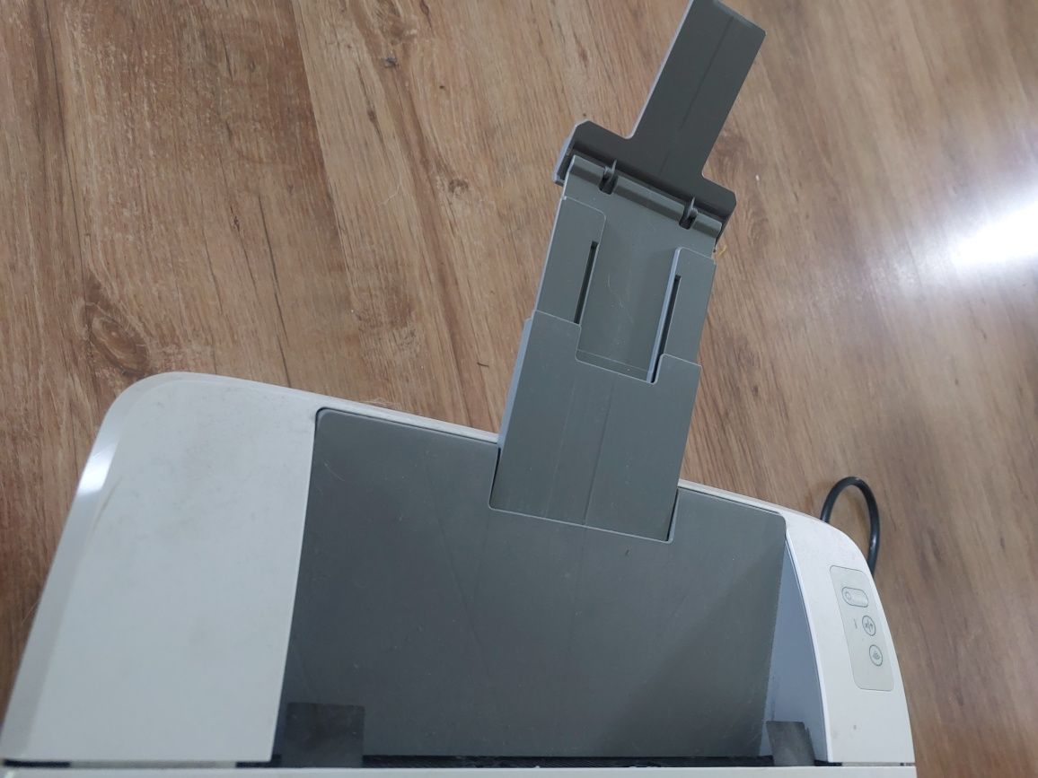 Drukarką laserowa hp laser jet m110 we jak nowa